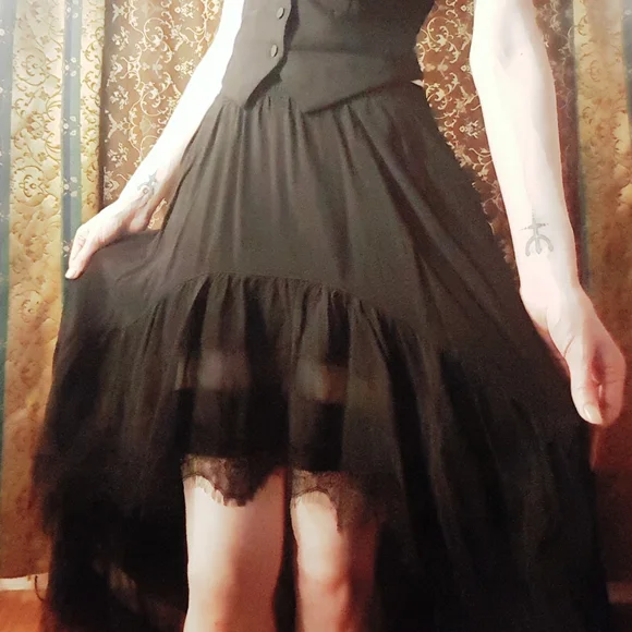 Express Black High-Low Skirt - Picture 8 of 8